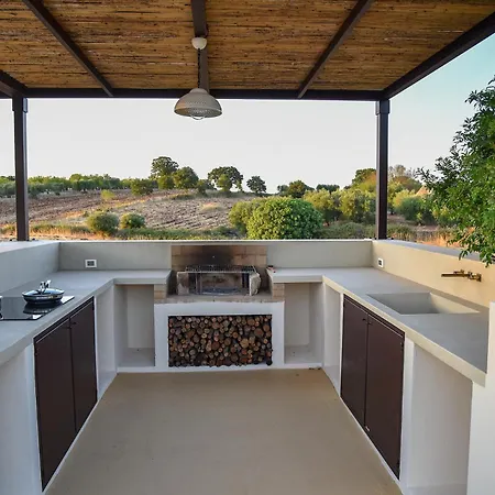 Td Trullo Rosmarini Enchanted Retreat With Pool Vakantiehuis Cisternino